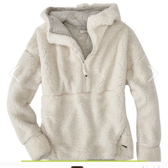 Prana Tops - Prana white fleece